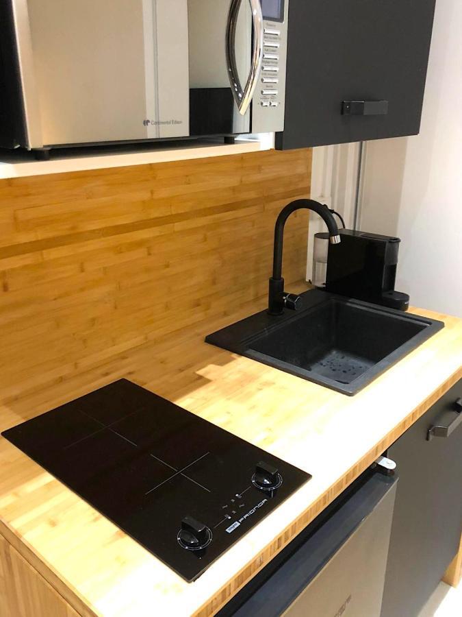 Studio Republique Centre Netflix Inclus Орлеан Экстерьер фото